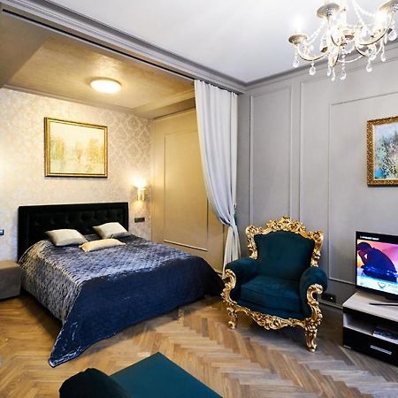 So Luxury Apartment In The Heart Of Minsk Near Circus Exterior foto